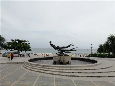 Întreținerea sculpturilor de grădină