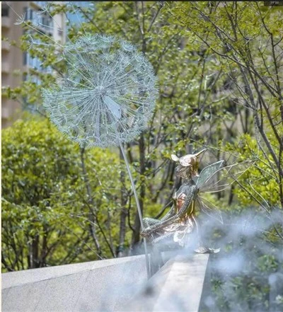Sculptură de păpădie din oglindă din oțel inoxidabil